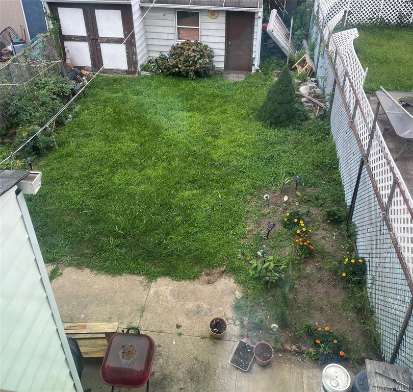 9526 108th Street, Richmond Hill S., NY 11419 — photo 3