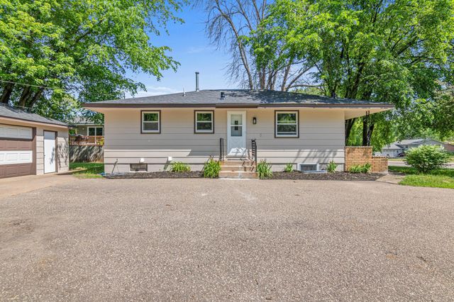 7990 E River Road, Fridley, MN 55432