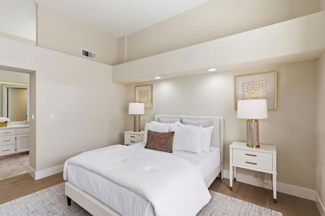 585 Shoal Circle, Redwood City, CA 94065
