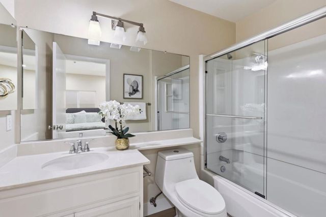 585 Shoal Circle, Redwood City, CA 94065