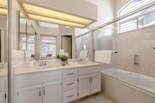 585 Shoal Circle, Redwood City, CA 94065