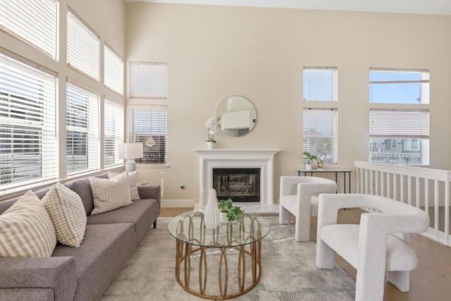 585 Shoal Circle, Redwood City, CA 94065