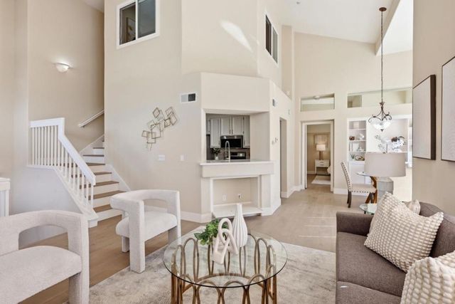 585 Shoal Circle, Redwood City, CA 94065