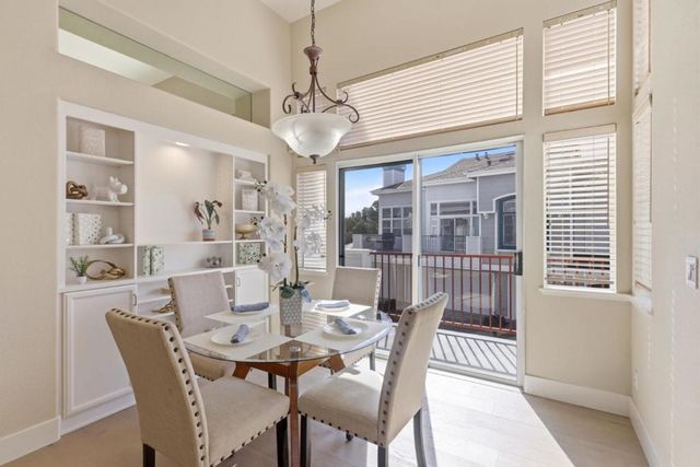 585 Shoal Circle, Redwood City, CA 94065