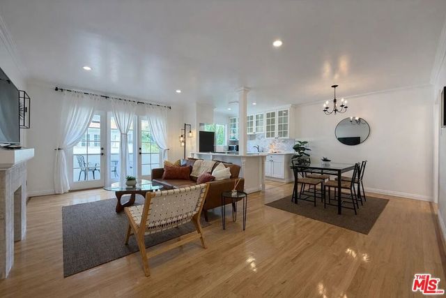 1027 20th Street S, Santa Monica, CA 90403