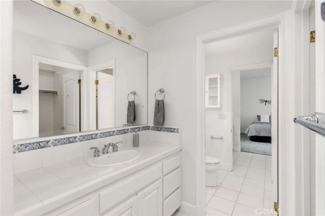 3232 Brimhall Dr, Los Alamitos, CA 90720