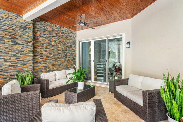 11565 Mantova Bay Circle, Boynton Beach, FL 33473