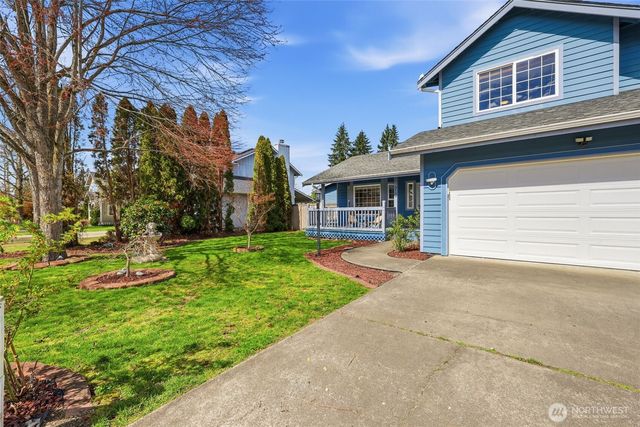808 Mountain Aire Court NW, Yelm, WA 98597