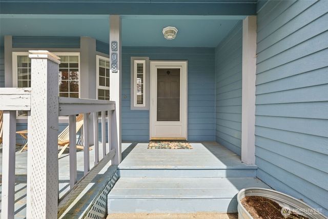 808 Mountain Aire Court NW, Yelm, WA 98597