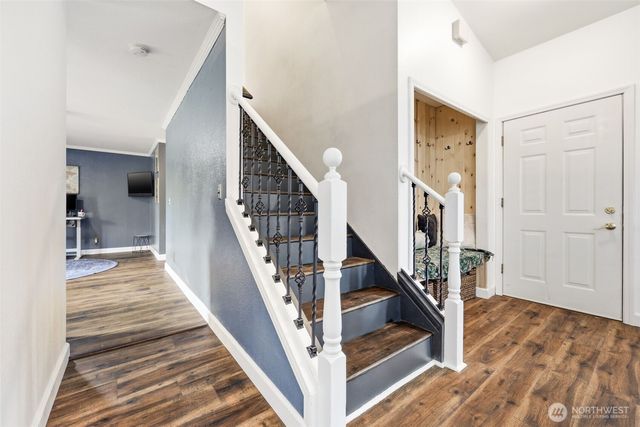 808 Mountain Aire Court NW, Yelm, WA 98597