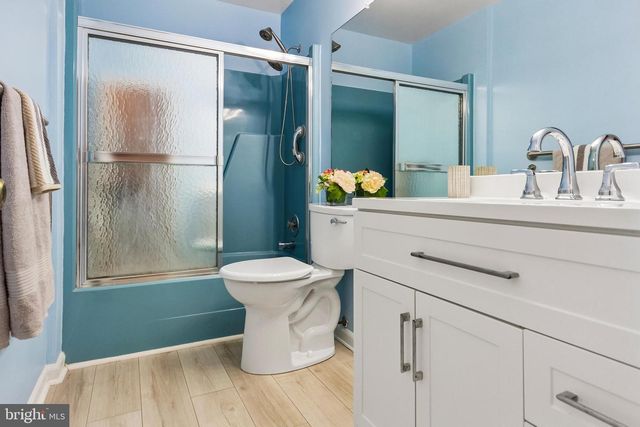 5 GREENRIDGE DR, Stafford, VA 22554