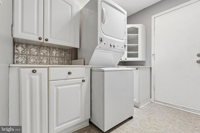 5 GREENRIDGE DR, Stafford, VA 22554