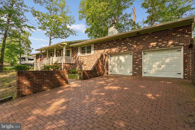 5 GREENRIDGE DR, Stafford, VA 22554