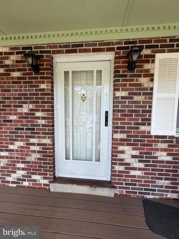 5 GREENRIDGE DR, Stafford, VA 22554