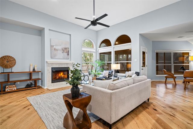 9317 Colberg DR, Austin, TX 78749