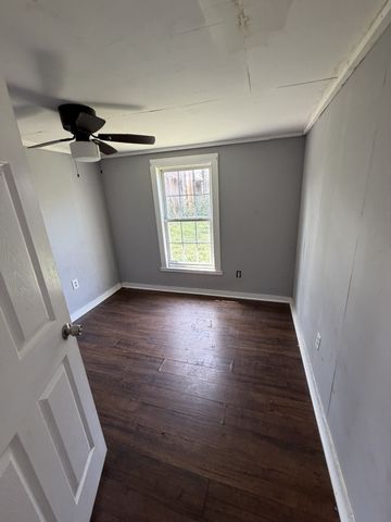 620 Elder St, Clarksville, TN 37040