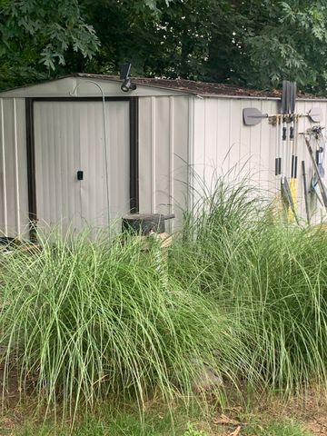 25 Hoover Ave, Brockton, MA 02301