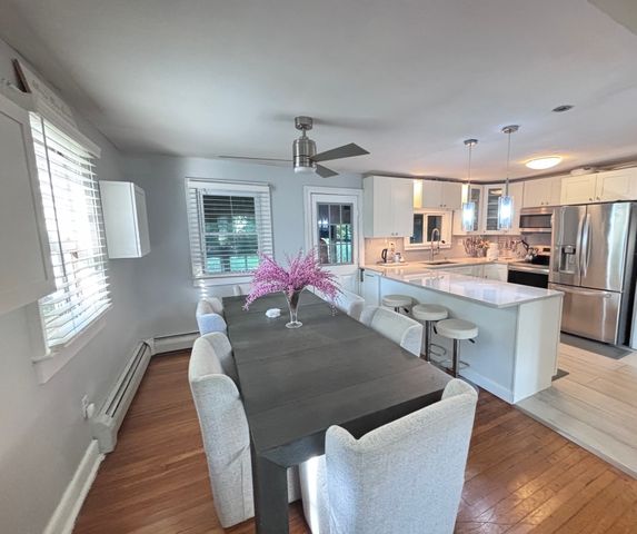 25 Hoover Ave, Brockton, MA 02301