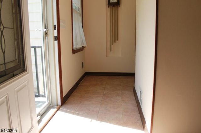 59 Molly Stark Dr, Morris Twp., NJ 07960