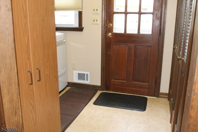 59 Molly Stark Dr, Morris Twp., NJ 07960