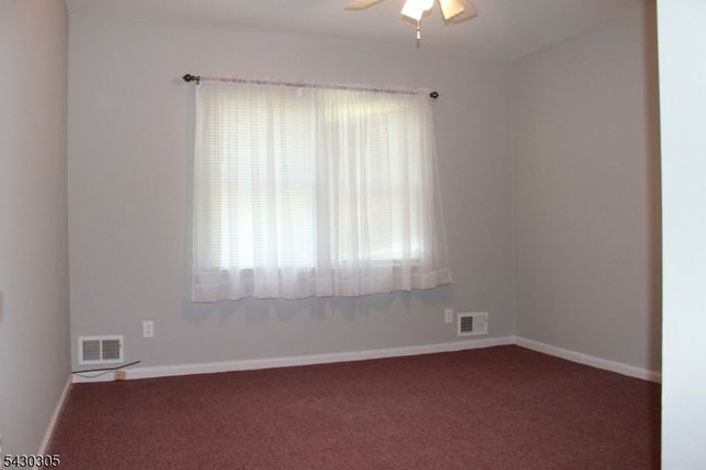59 Molly Stark Dr, Morris Twp., NJ 07960