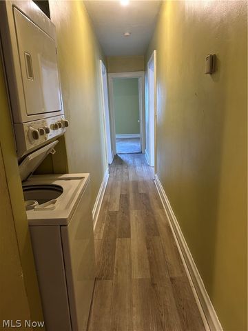 15415 Kinsman Road, Cleveland, OH 44120