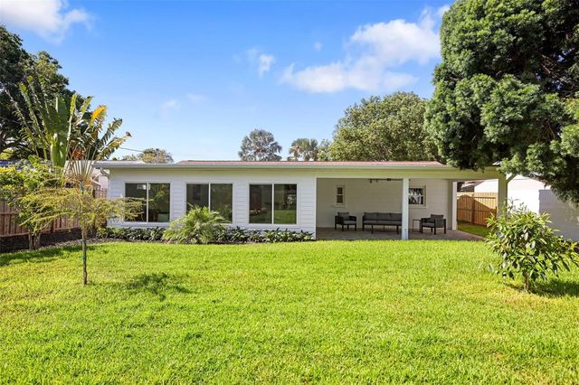 4229 7TH AVENUE N, St Petersburg, FL 33713