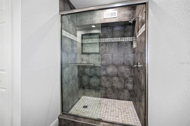 4229 7TH AVENUE N, St Petersburg, FL 33713