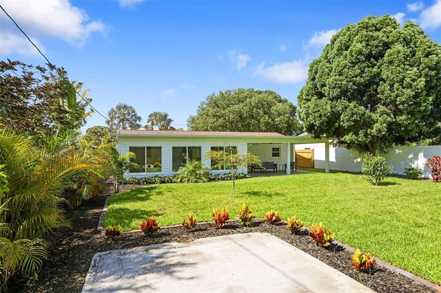 4229 7TH AVENUE N, St Petersburg, FL 33713