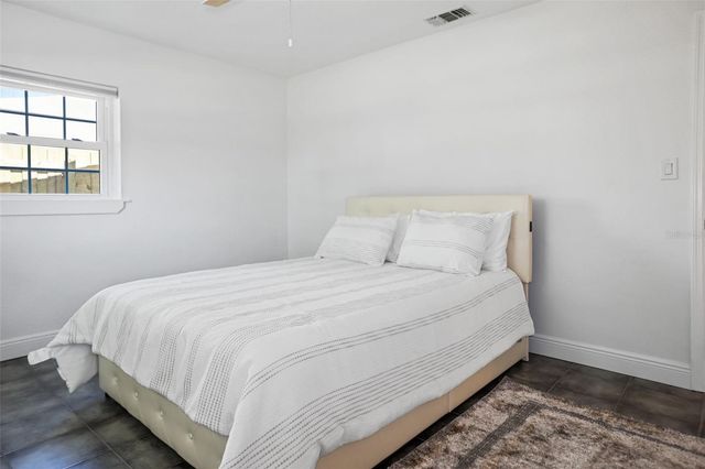 4229 7TH AVENUE N, St Petersburg, FL 33713