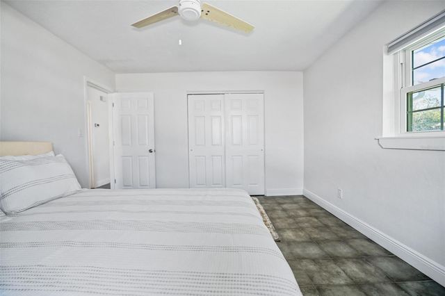 4229 7TH AVENUE N, St Petersburg, FL 33713