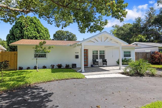4229 7TH AVENUE N, St Petersburg, FL 33713