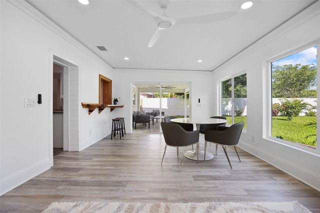 4229 7TH AVENUE N, St Petersburg, FL 33713