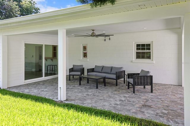 4229 7TH AVENUE N, St Petersburg, FL 33713