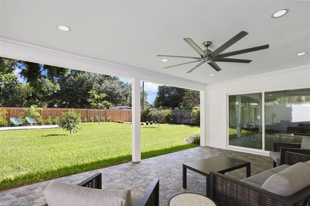4229 7TH AVENUE N, St Petersburg, FL 33713