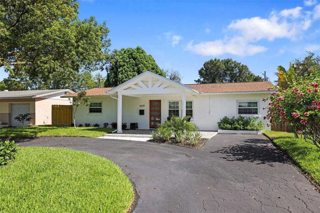 4229 7TH AVENUE N, St Petersburg, FL 33713