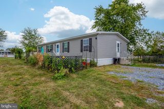 155 JOAN ST, Elizabethtown, PA 17022