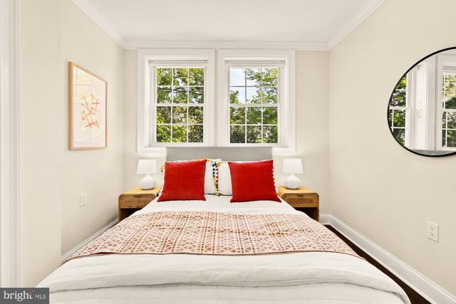 1406 LAWRENCE ST NE, Washington, DC 20017