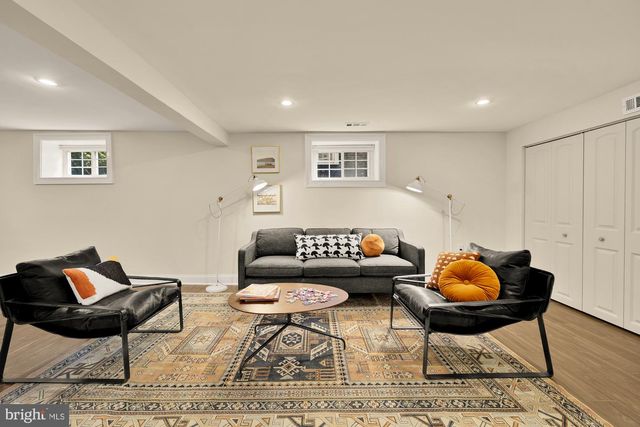 1406 LAWRENCE ST NE, Washington, DC 20017