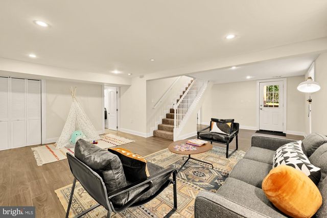 1406 LAWRENCE ST NE, Washington, DC 20017