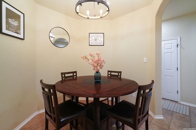 5539 Cross Pond, San Antonio, TX 78249