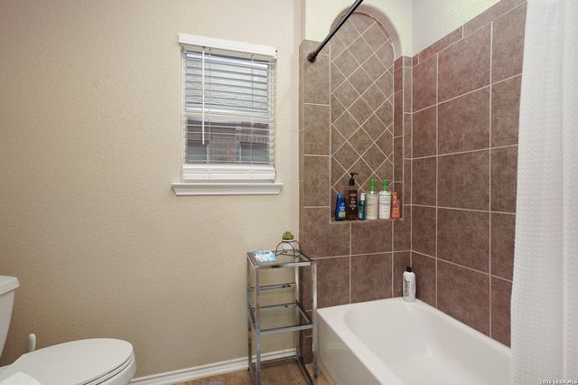 5539 Cross Pond, San Antonio, TX 78249