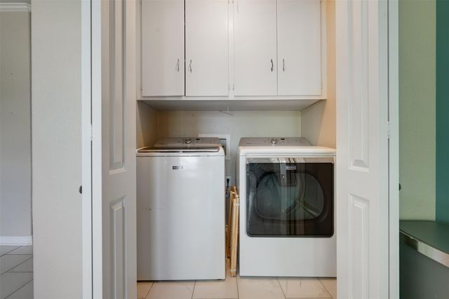 23340 Three Points Drive, Berryville, TX 75763