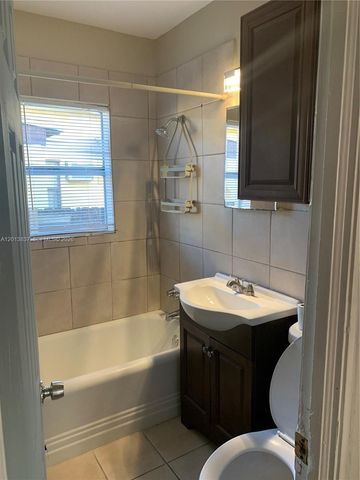 1806 Funston St 1, Hollywood, FL 33020