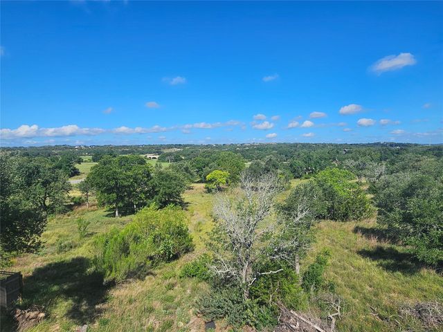 205 Waters View CT, Dripping Springs, TX 78620