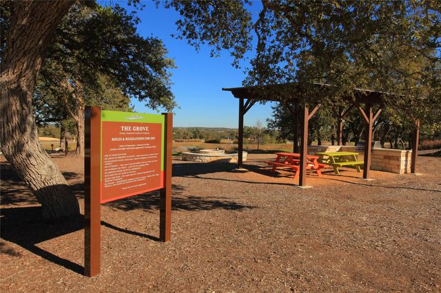 205 Waters View CT, Dripping Springs, TX 78620