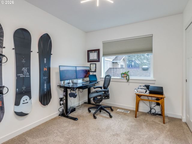 5619 Se CARLTON St, Portland, OR 97206