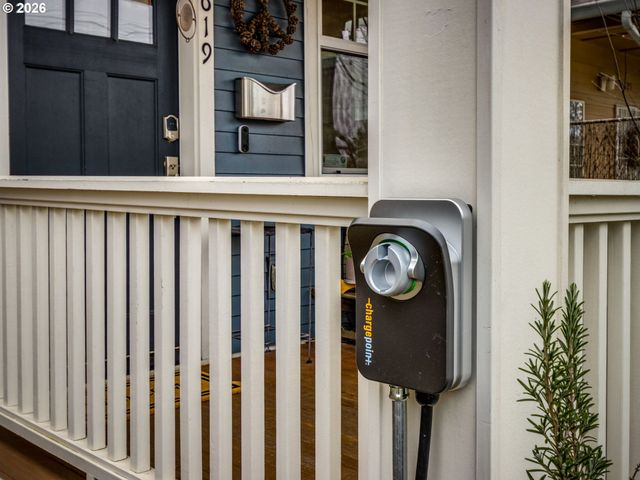 5619 Se CARLTON St, Portland, OR 97206