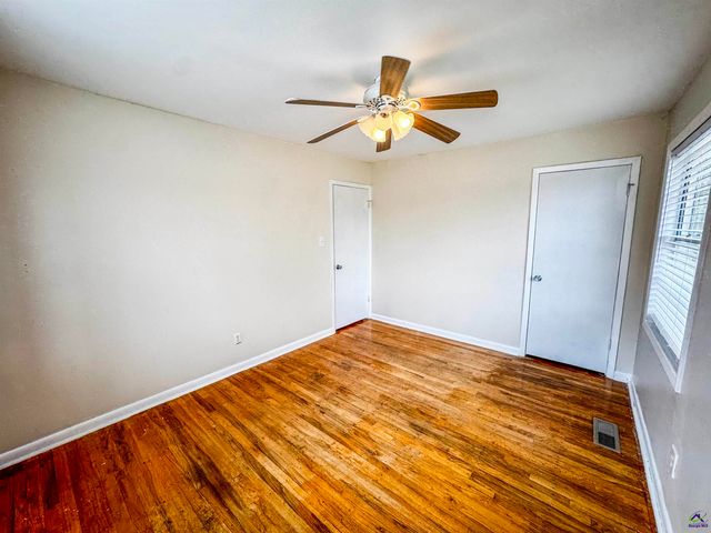 306 Woodlawn Avenue, Warner Robins, GA 31093