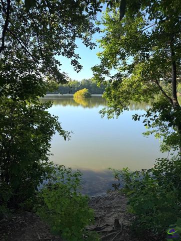 306 Woodlawn Avenue, Warner Robins, GA 31093